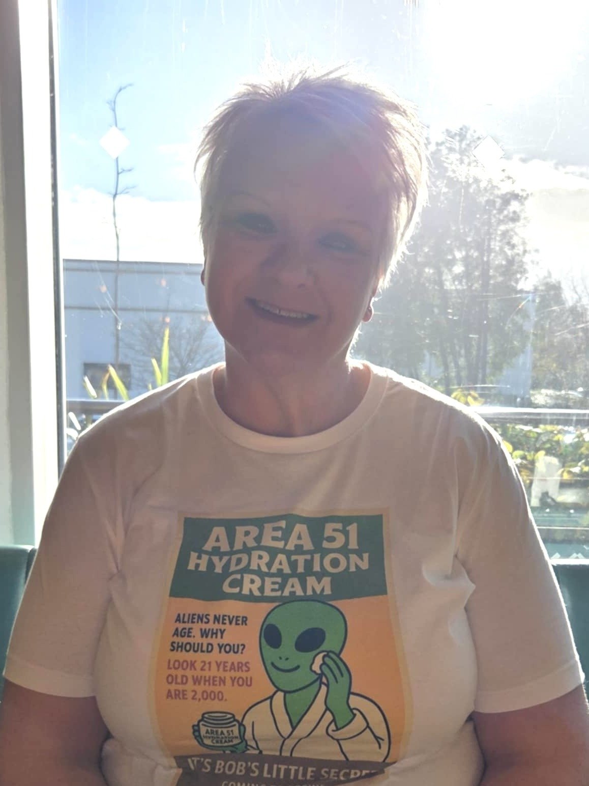 Area 51 Skincare Anti-Wrinkle Hydartion Cream 1950's Retro Roswell Aliens Concert Tee Fit Unisex T-Shirt product image (9)