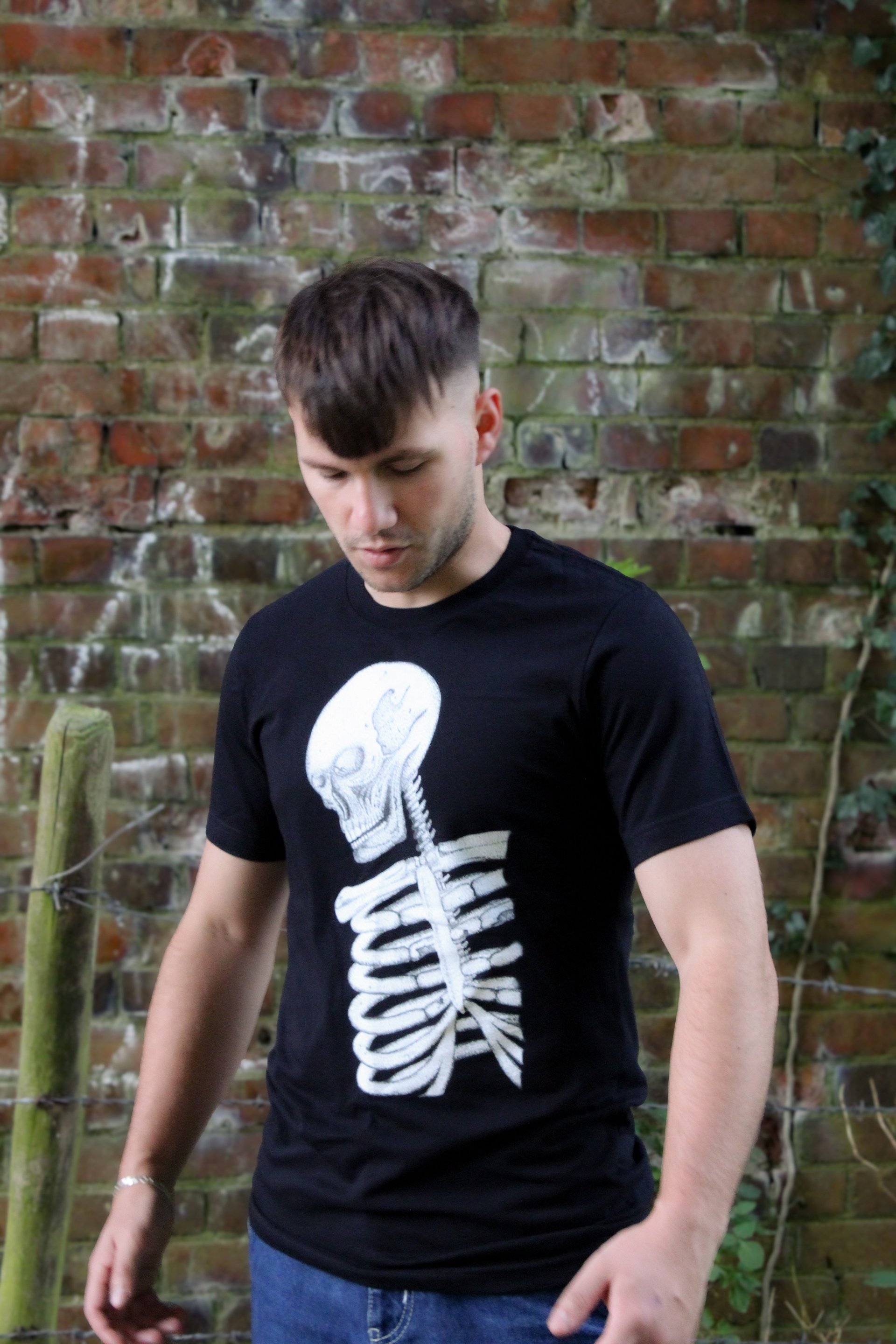 Skeleton T-Shirt product image (7)