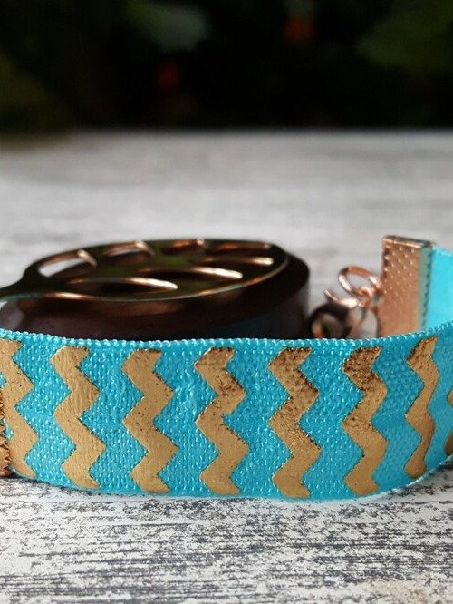 Aqua Chevron Elastic Bracelet | Handmade Accessory for Bellabeat Leaf Urban & Ivy product image (1)