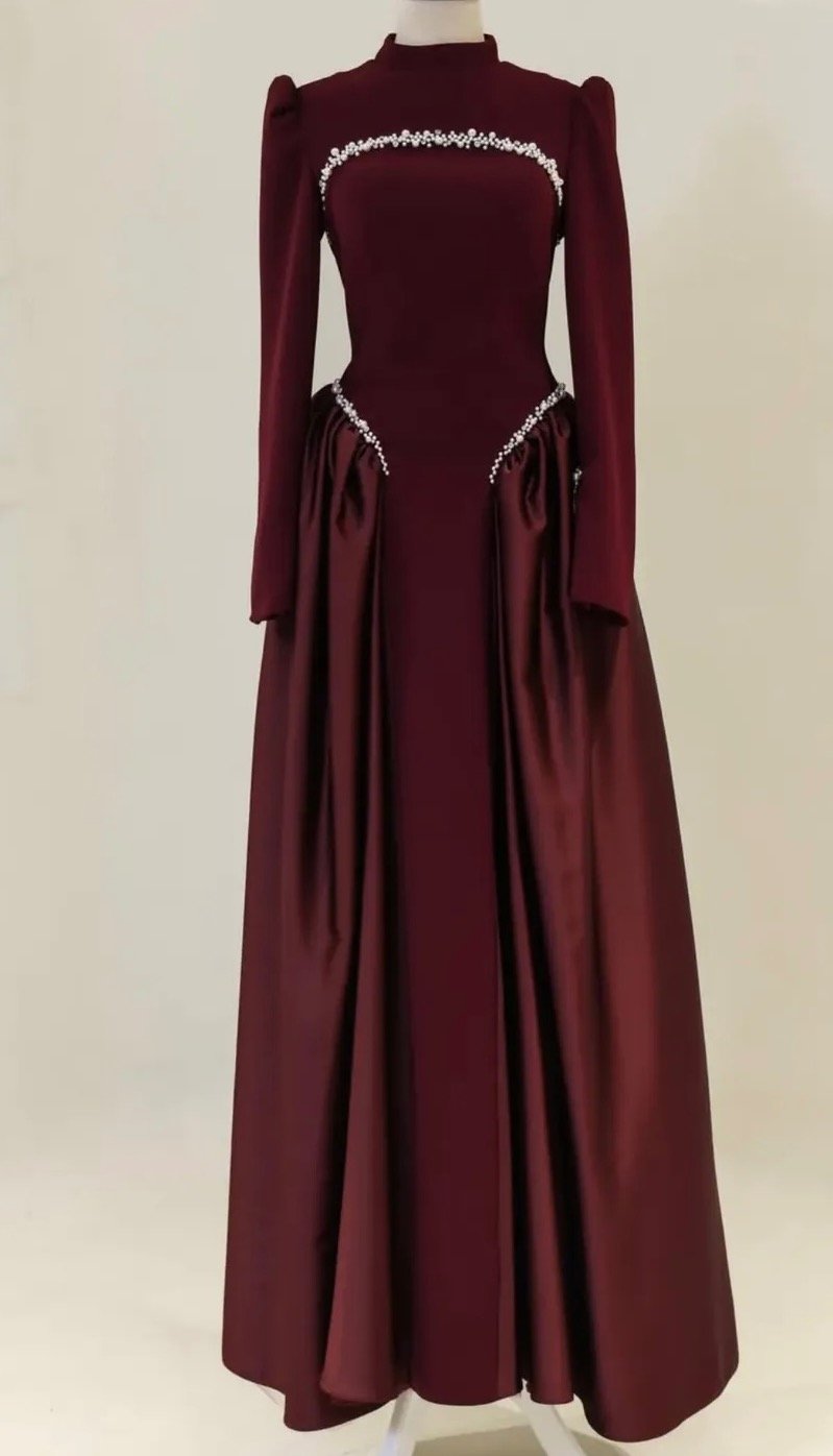 Luxury dress product image (5)