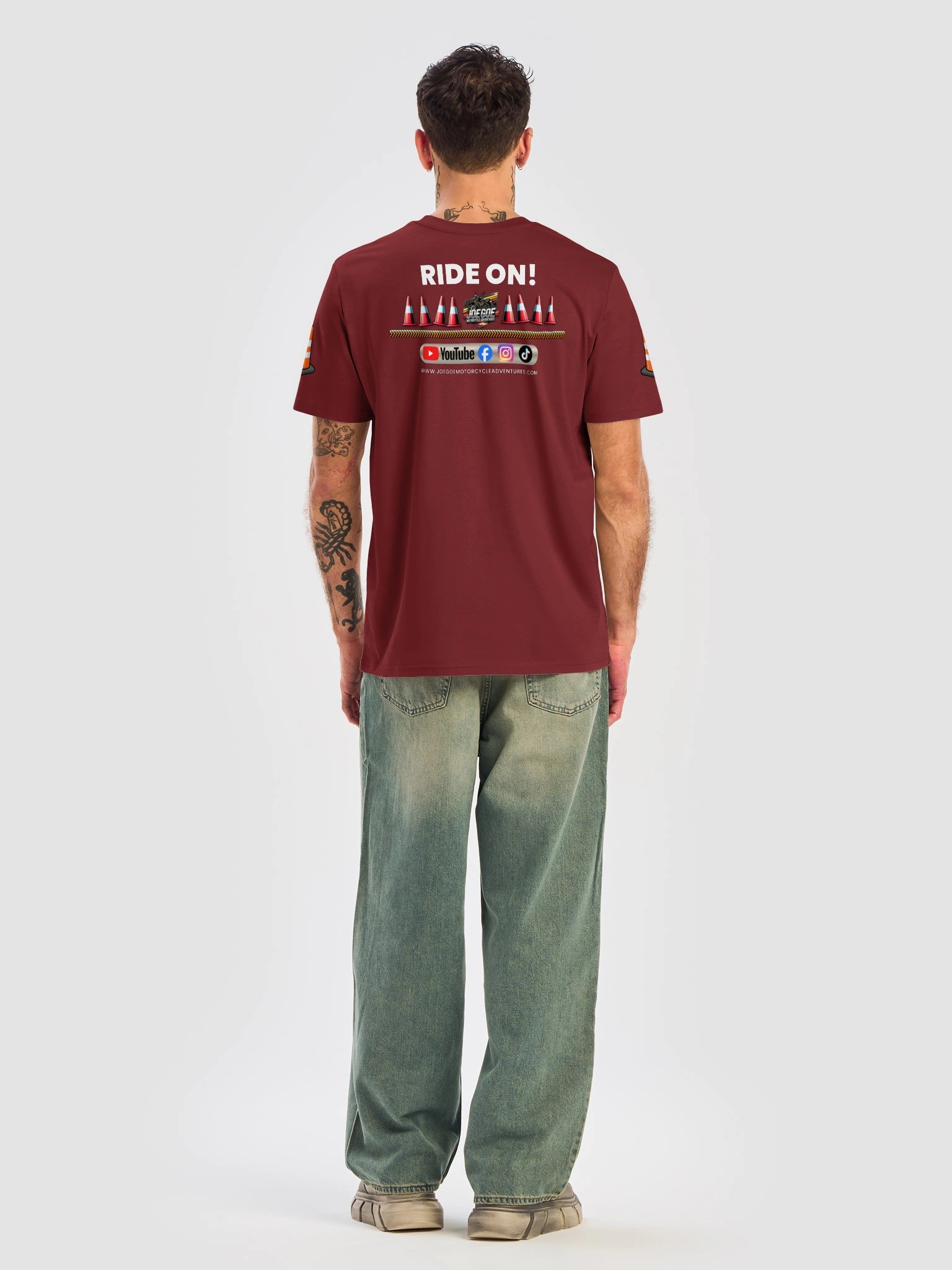 I'd Hit That Premium Tee product image (24)