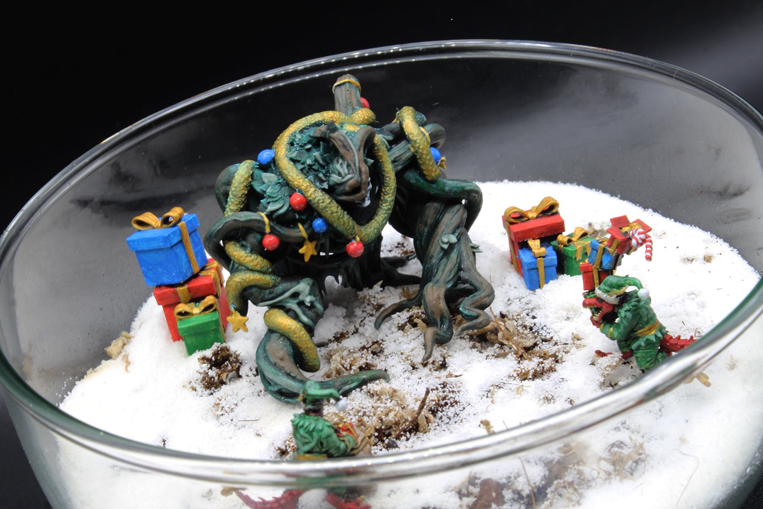 Mediumscape - Shambling Christmas Tree with Kobold Minions product image (2)