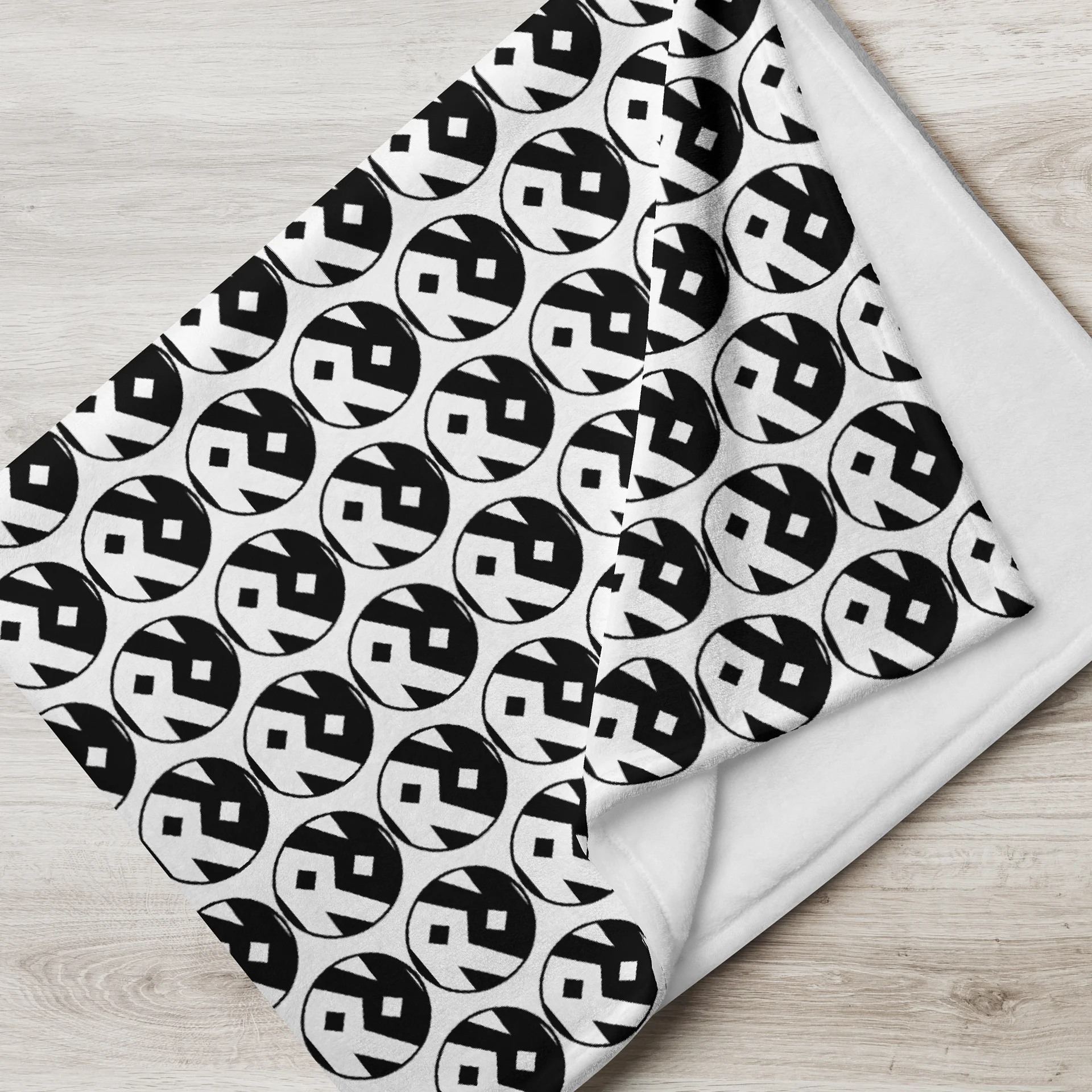 RR Throw product image (7)