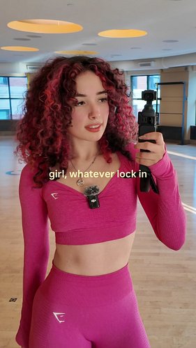 if you want to lock in with me i have a free accountability group with over 1k girls helping eachother stay on track 💕 commen...