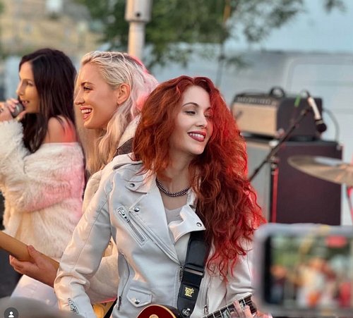 Zepparella Transmission: Sweetwater Music Hall! Oct. 9-10! Read all the news at the link in bio or at Zepparella .com.

@anna...