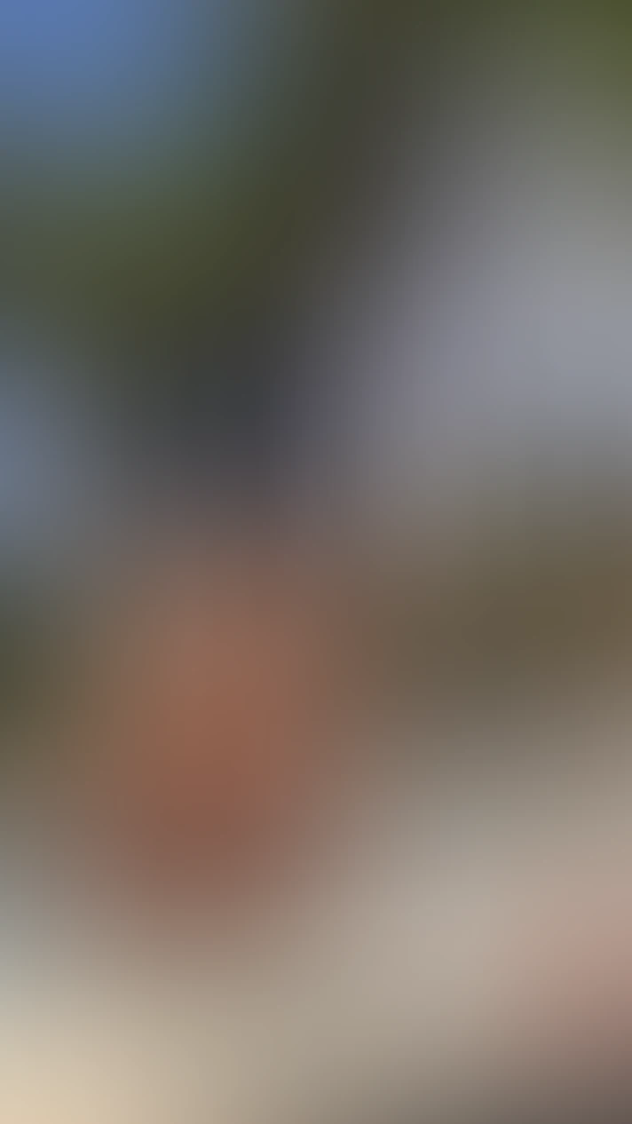 Video thumbnail background