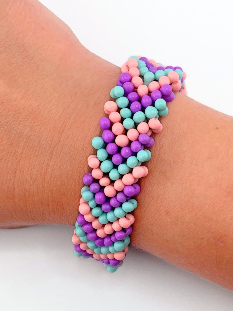 Beading Pattern - Peanut Bead Chevron Bracelet product image (2)