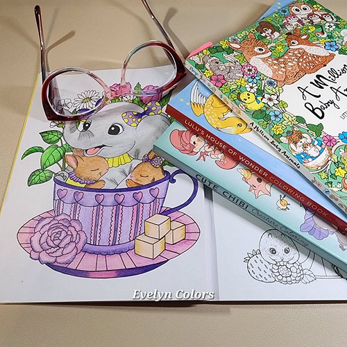 A peak at what's on my desk in July. ✨️

#adultcoloringbooks #adultcoloringcommunity #workinorogress #coloringbooks #onmydesk
