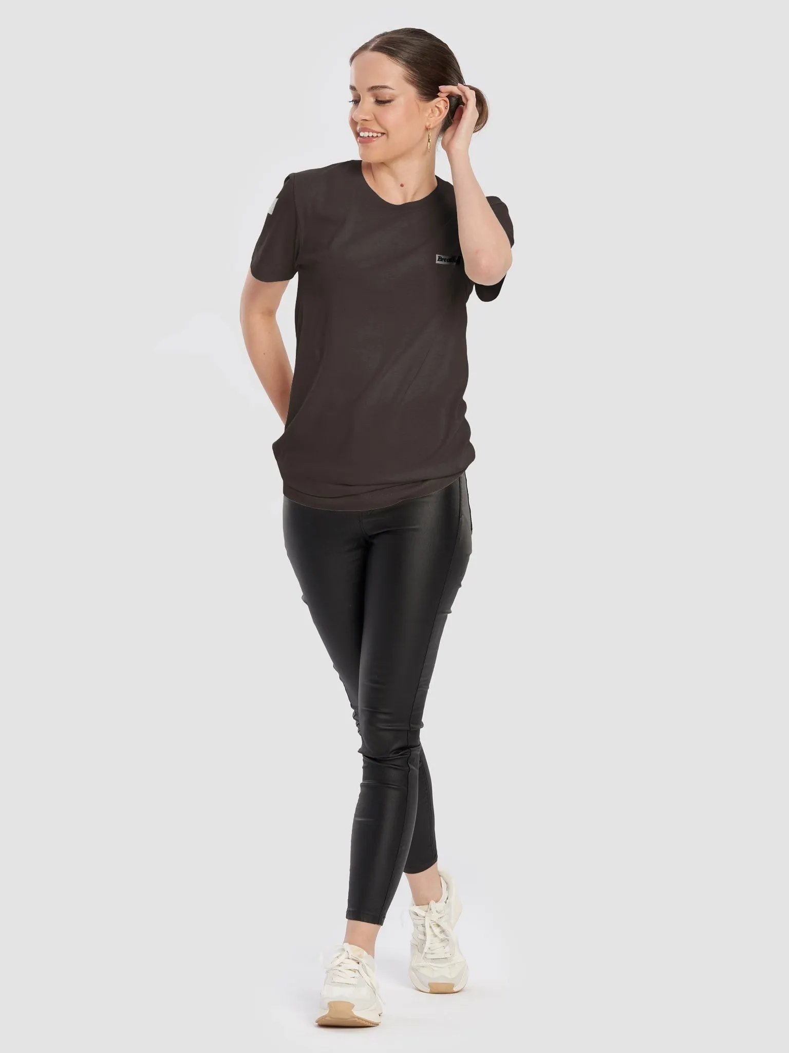 Breathe. ⏐ Brown ⏐ T-Shirt product image (10)