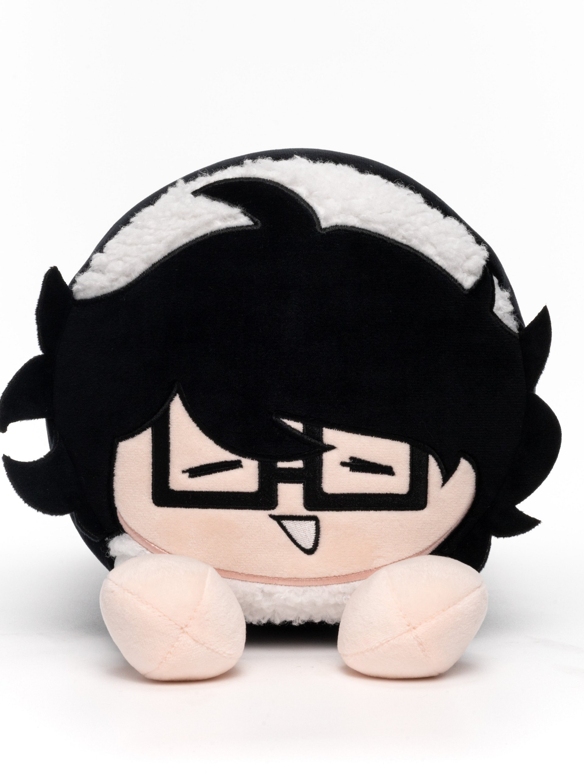 SHOOSHI-ROLL PLUSHIE product image (1)