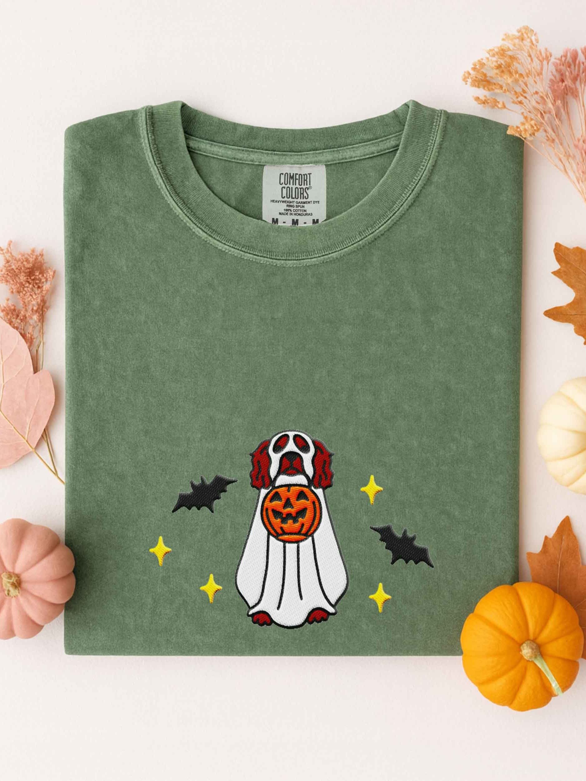 Halloween Working Cocker Spaniel(Liver) Embroidered T-Shirt product image (1)