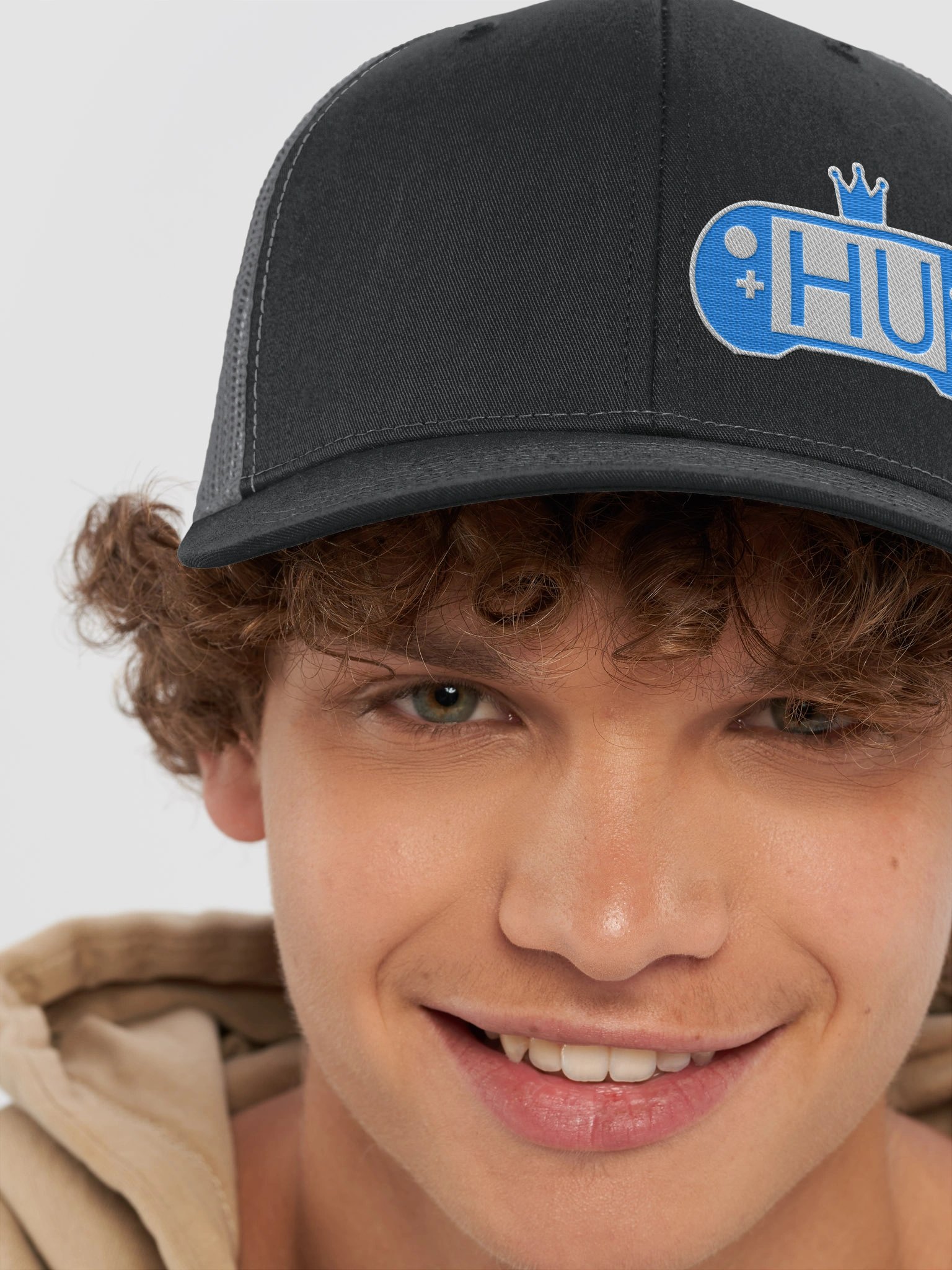 HU Trucker product image (53)