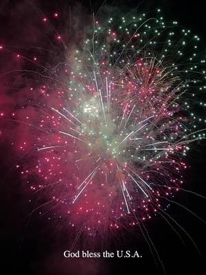 God Bless the USA. 🇺🇸 🎆 #usa #america #fireworks #pnw 