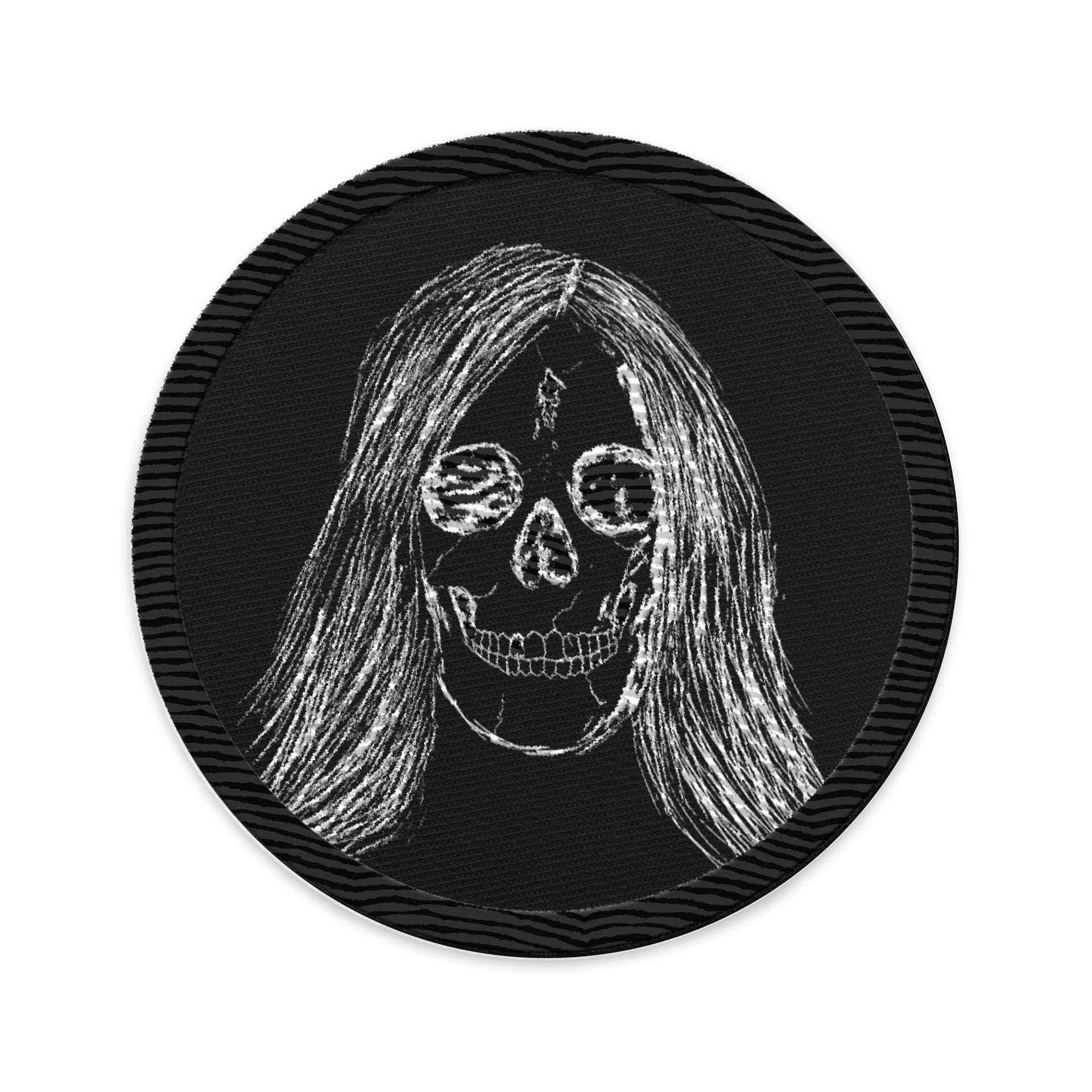 Skull Embroidered Patch product image (1)