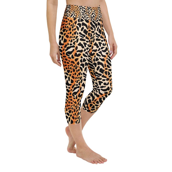 Orange Giraffe Capri Leggings product image (2)