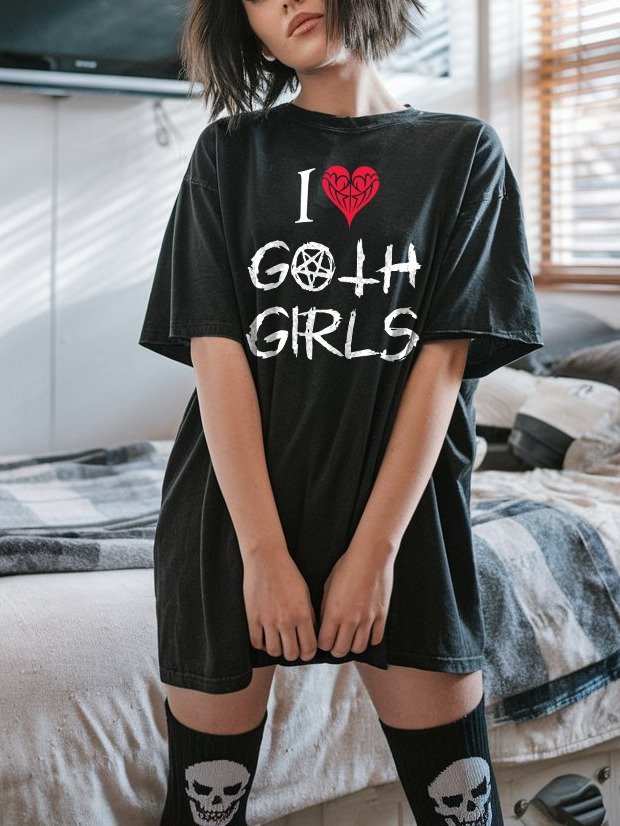 I Love Goth Girls Funny Gothic Aesthetic T-Shirt product image (3)