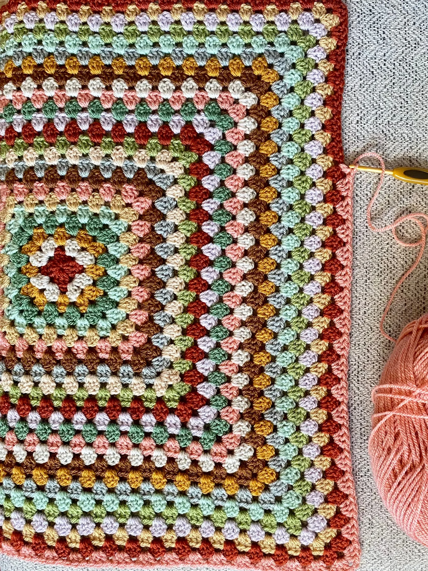 Granny Love Blanket Pattern product image (7)