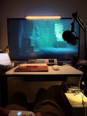 Happy Saturday! 🎮 Was playing some Little Nightmares 3 with my friend earlier this week and it’s pretty spooky so far! Anyone else only play scary games with other people? 😂  For more content like this, follow @giosgearguide and explore giosgearguide.com for gear reviews, tech tips, creator tools, resources, and more.  🏷️: #desksetup #pcsetup #mechanicalkeyboard #cozydesksetup #ambientlighting gaming setup gamer aesthetic cozy vibes horror games coop gaming little nightmares 3 scary games weekend vibes gamer life keyboard setup desk aesthetics tech gear cozy gaming creators space setup inspo