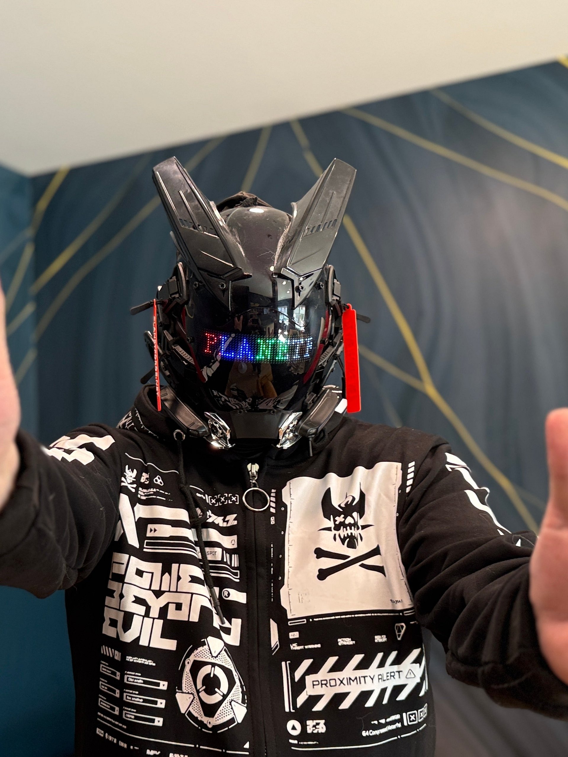 Cyberpunk helmet with LED product image (2)