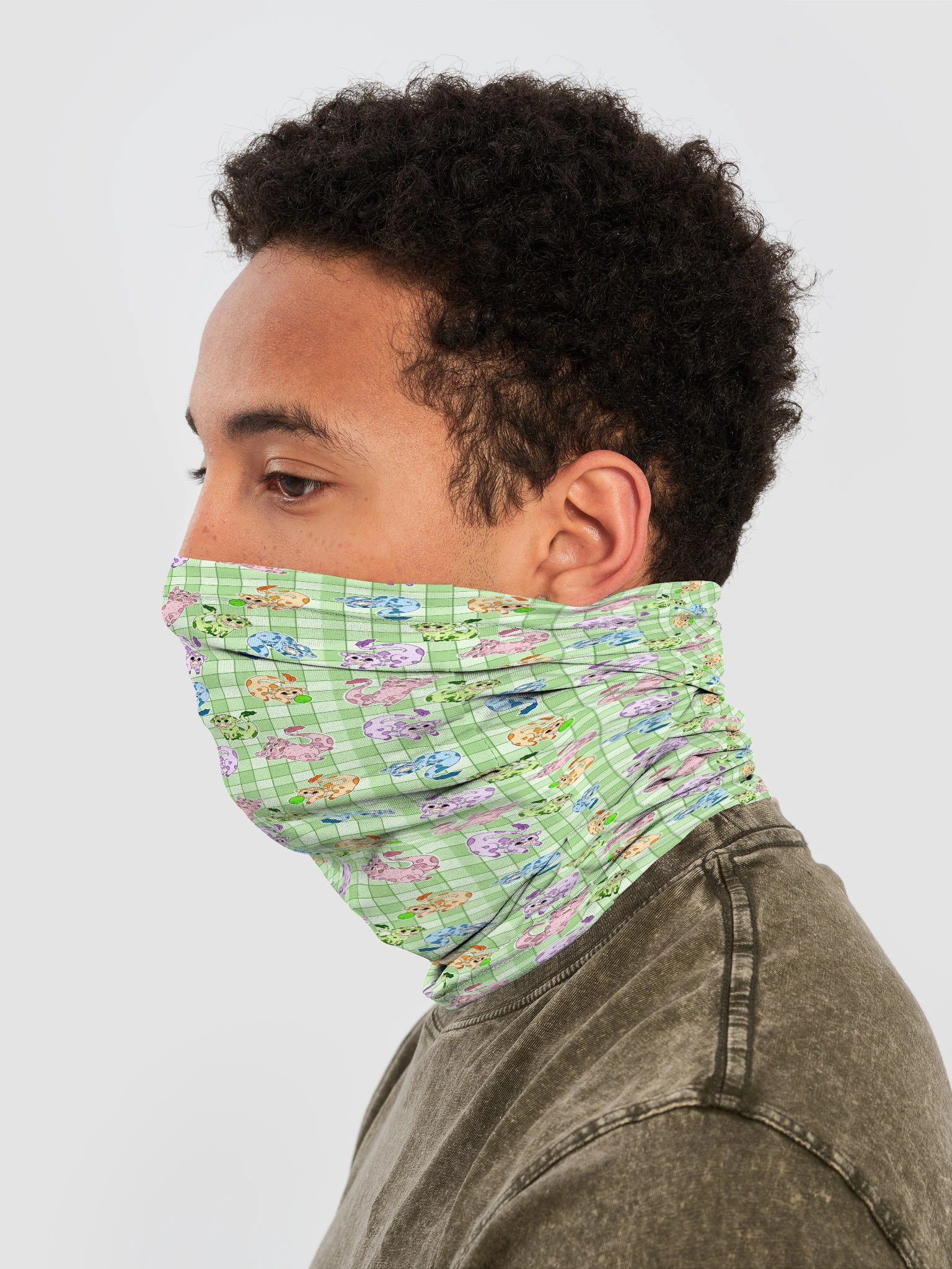 Green "Buds Everywhere!" Gaiter product image (3)