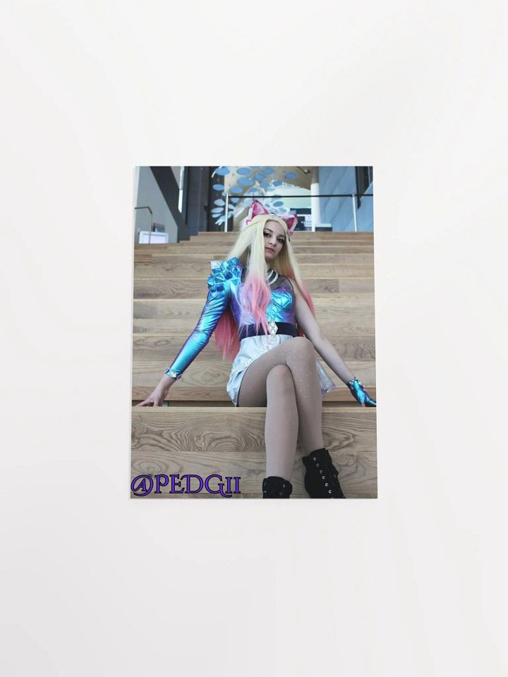 "Keep your eyes on me now" product image (1)