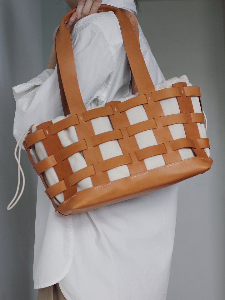 Vegetable Tanned Leather Caged Tote Bag - Large product image (2)