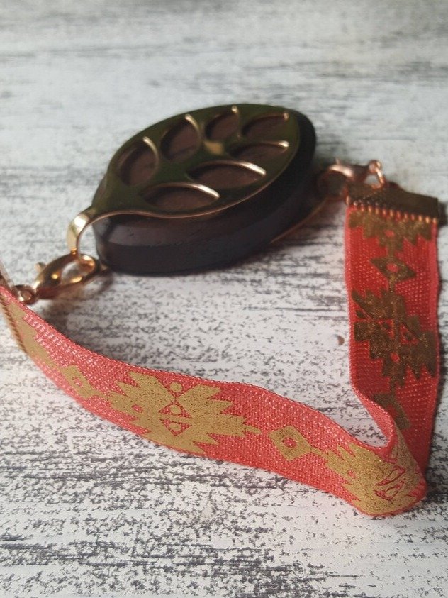 Coral Aztec Elastic Bracelet | Handmade Accessory for Bellabeat Leaf Urban & Ivy product image (2)