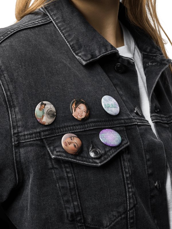 3-2-1 SPIN | Collector Button Pin Set product image (2)