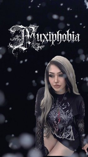 MuxiPhobia blending dark art, heavy attitude, and underground culture into one limited collection.

🖤 Limited availability.
⚰...