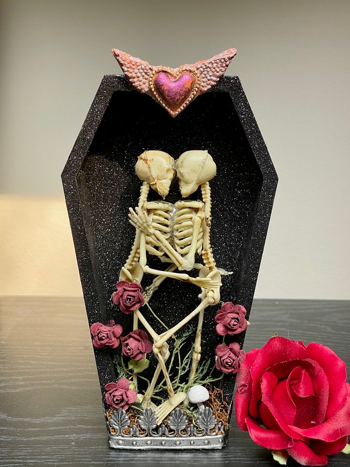 Eternal Love Skeletons product image (1)
