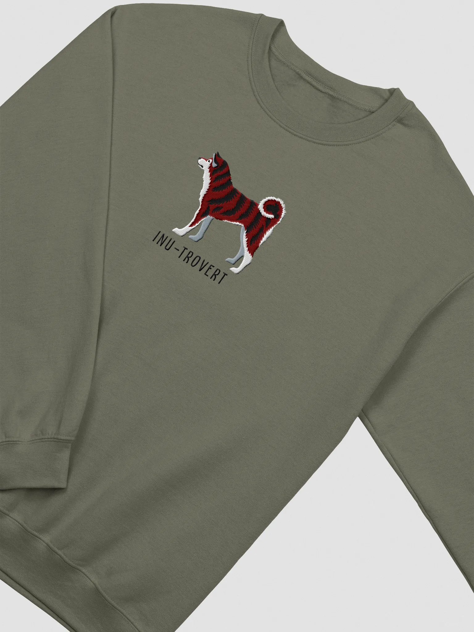 Inu-Trovert Sweatshirt (Embroidered) of a Japanese Akita Inu(Red Brindle) product image (6)