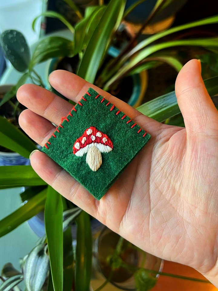 Mini Embroidered Corner Bookmarks product image (1)