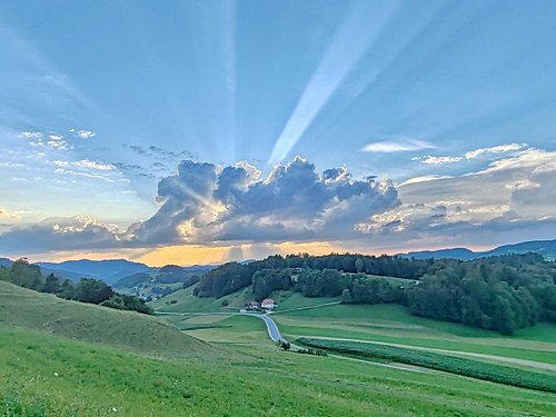 Veličasten pogled na greben Rib. ⭐