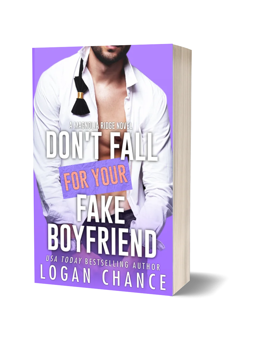 Don't Fall For Your Fake Boyfriend (Signed Paperback) product image (1)