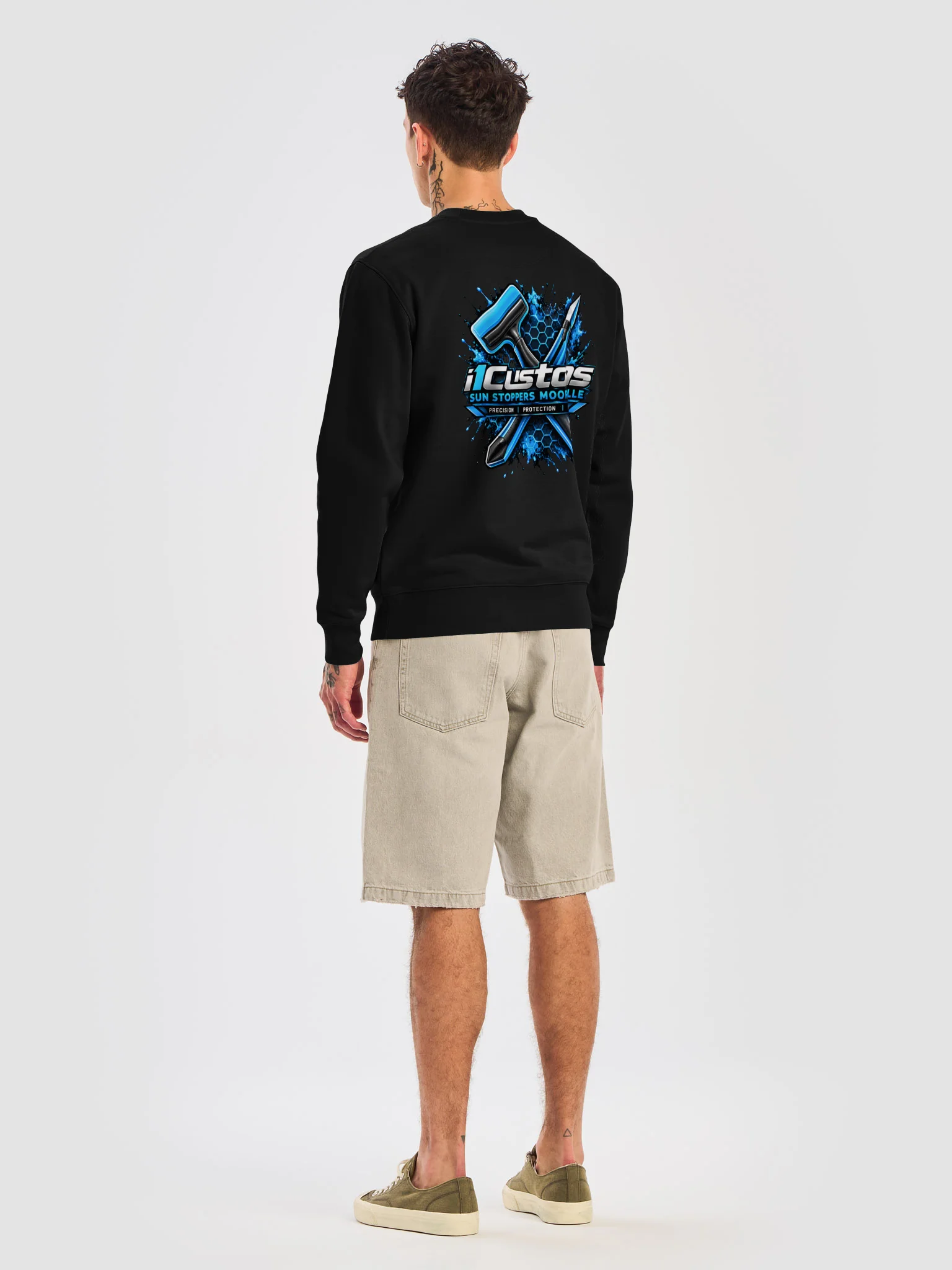 Sweatshirt product image (32)
