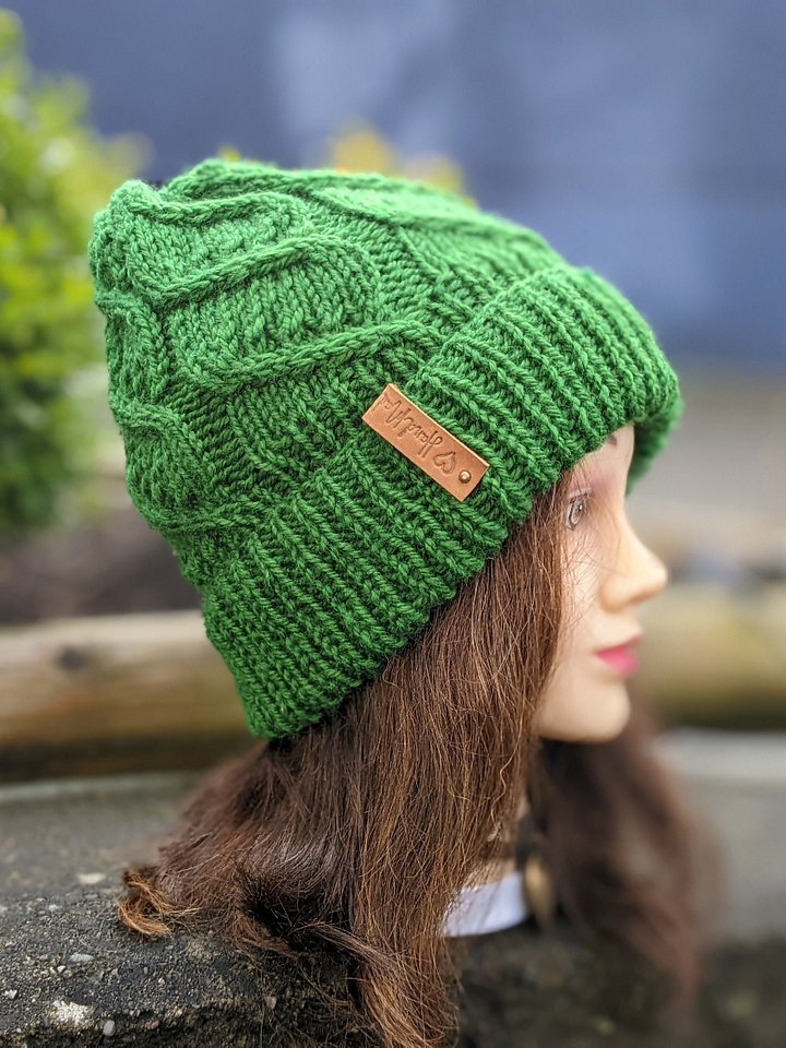 Helix Bulky Hat Knitting Pattern product image (1)