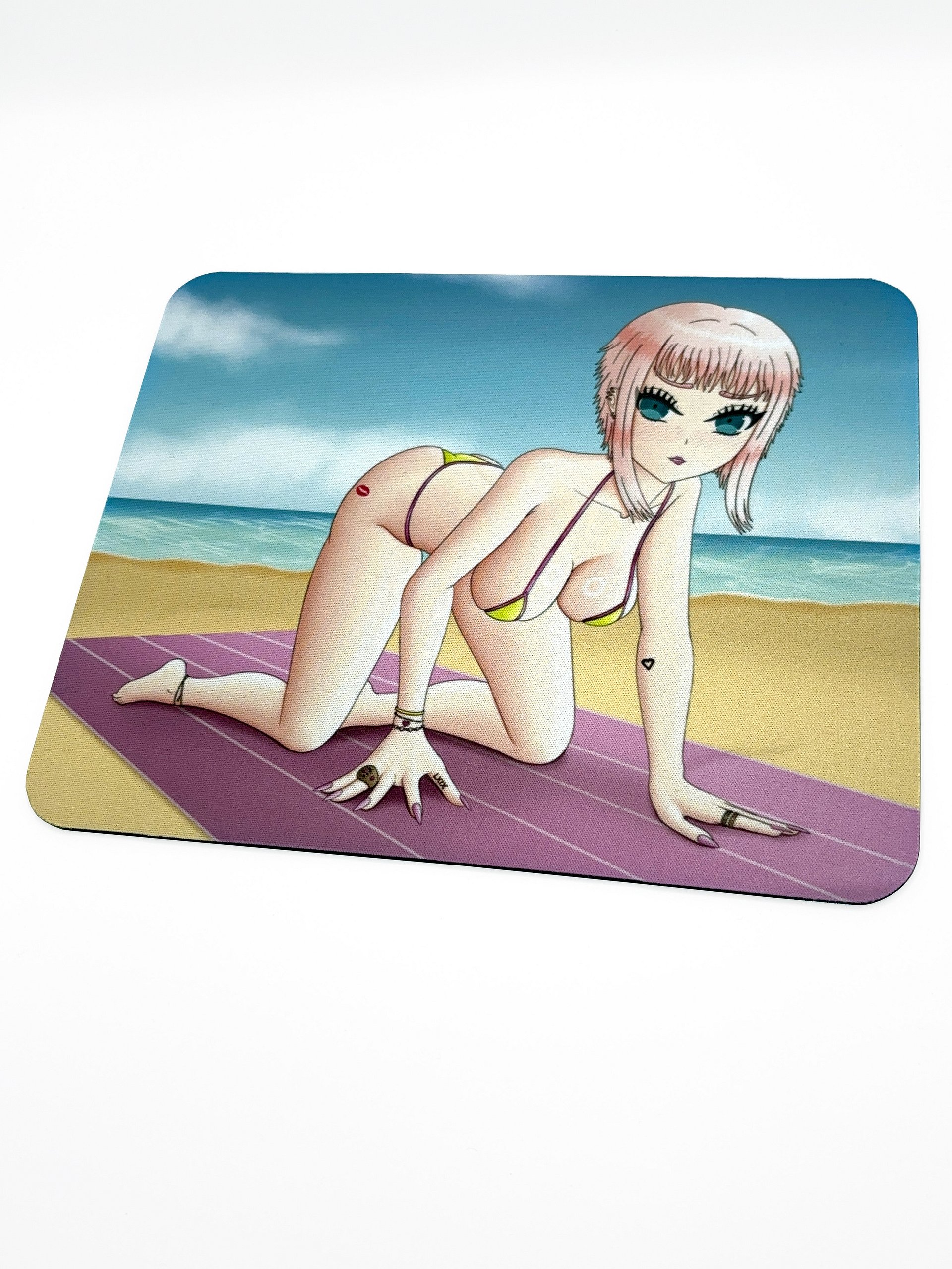 Beach Day Momoko – Mouse Pad product image (11)