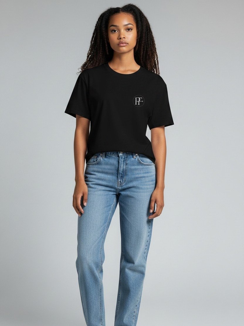 PashFits Monogram Circle Tee product image (7)