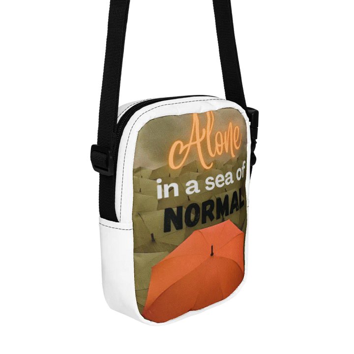 Alone in a Sea of Normal Carrybag product image (2)