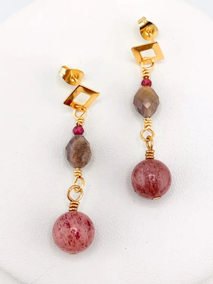 Black Moonstone, Strawberry Quartz, and Mookaite Pendant Necklace Set product image (3)