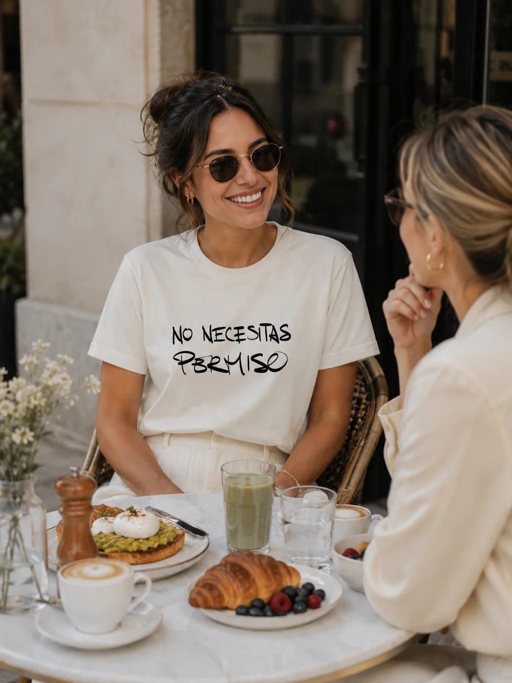 No Necesitas Permiso Essential T-Shirt | Regalo Empoderamiento Mujer Confianza product image (4)