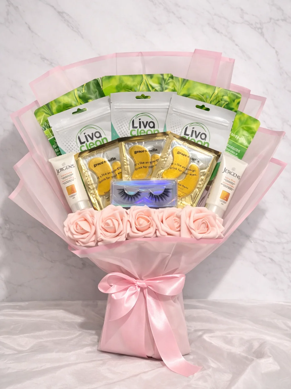 Bouquet Gift Set + FREE Personalization product image (1)