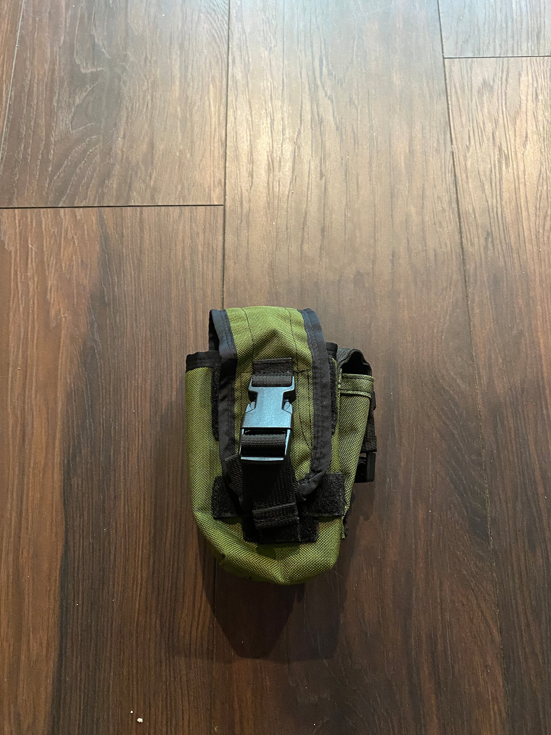 Prototype Adjustable Lid SOE-Style mag pouch product image (1)