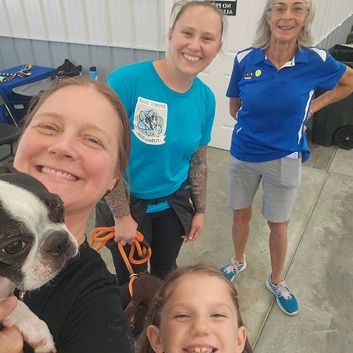 Awesome weekend wrapping up our last tournament in Amana for the year 🍂 We celebrated fun, fall and all the FLYBALL we could ...