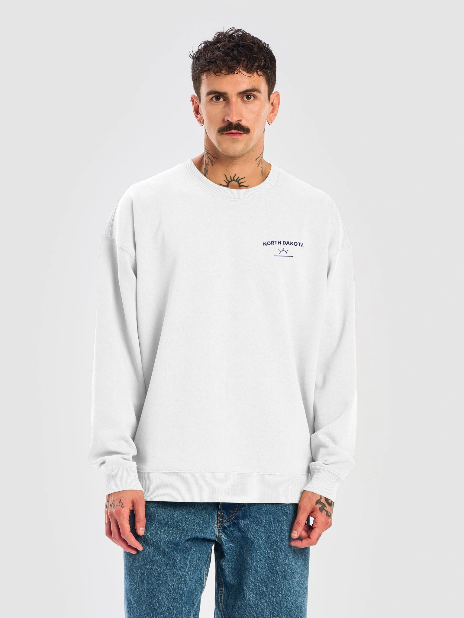North Dakota Sunrise Embroidered Crewneck product image (5)