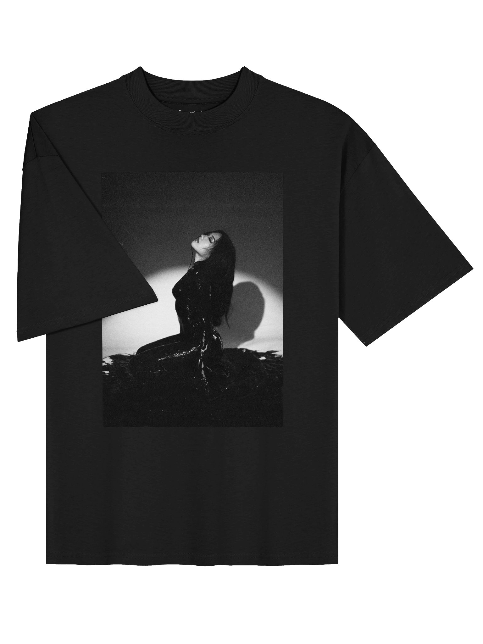 MUSUBI Graphic Tee product image (3)
