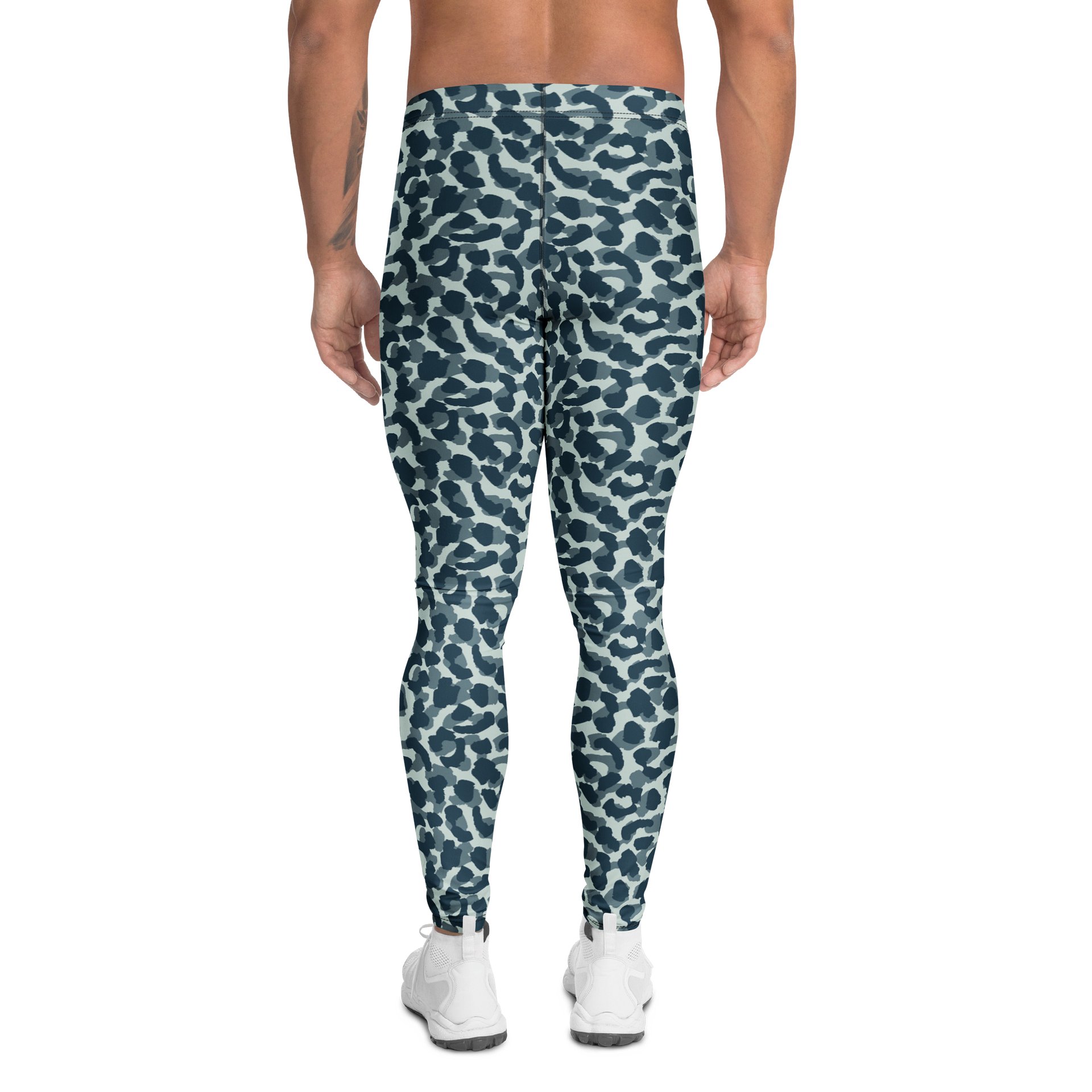Comfortable Men's Leggings with Bold Military Leopard Skin product image (2)