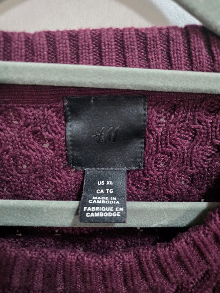 H & M RGB Knit Sweater product image (2)