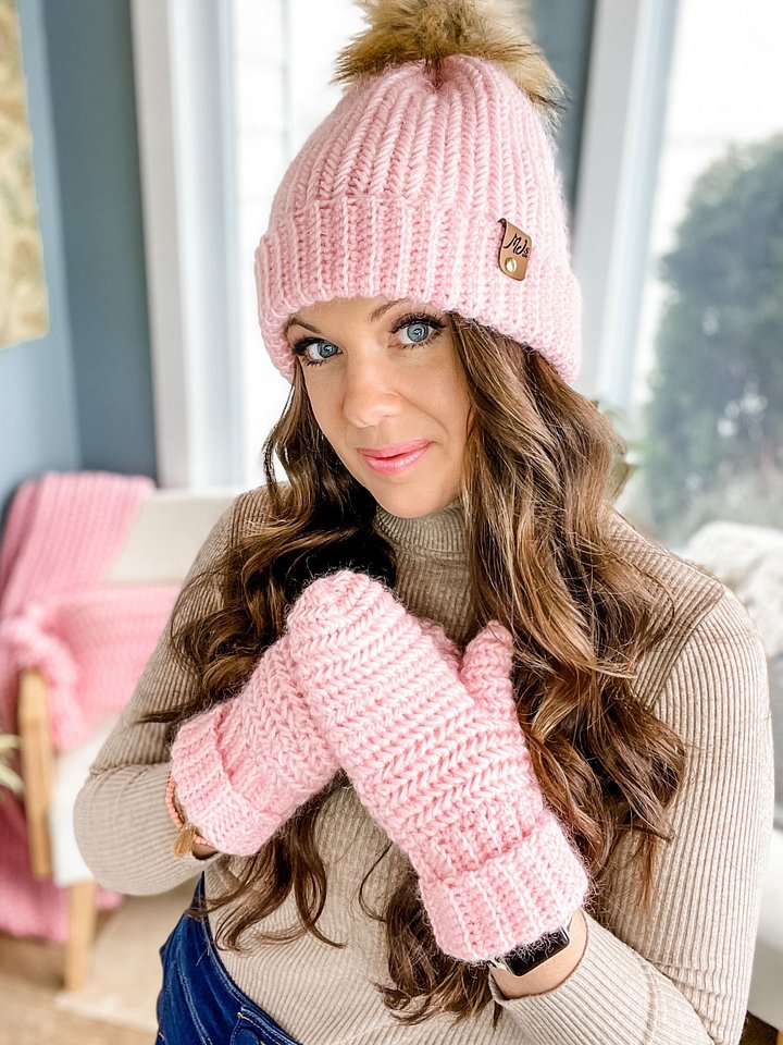 Heavenly Herringbone Mittens Crochet Pattern product image (2)