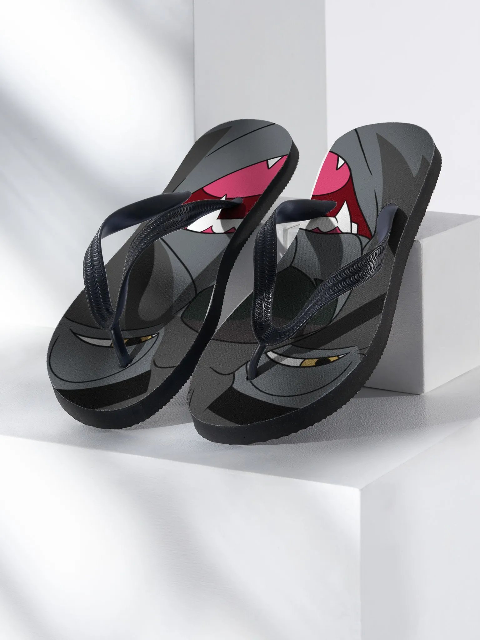 THE LAUGHING FEET product image (1)